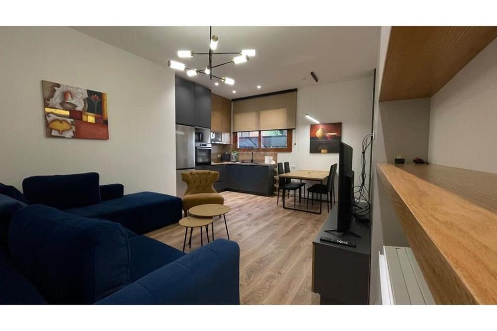 Apartament 2+1 për qira, Blloku i Vilave Selite