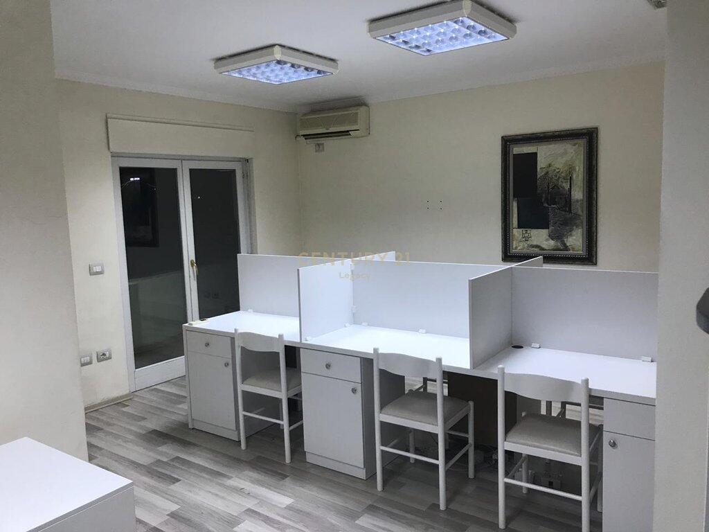 Office in the center at 9-Katëshet!