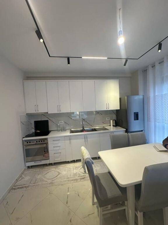 Appartamento 2+1 con Posto Auto in Affitto presso la Residenza Green Harmony, Porcellana !!!