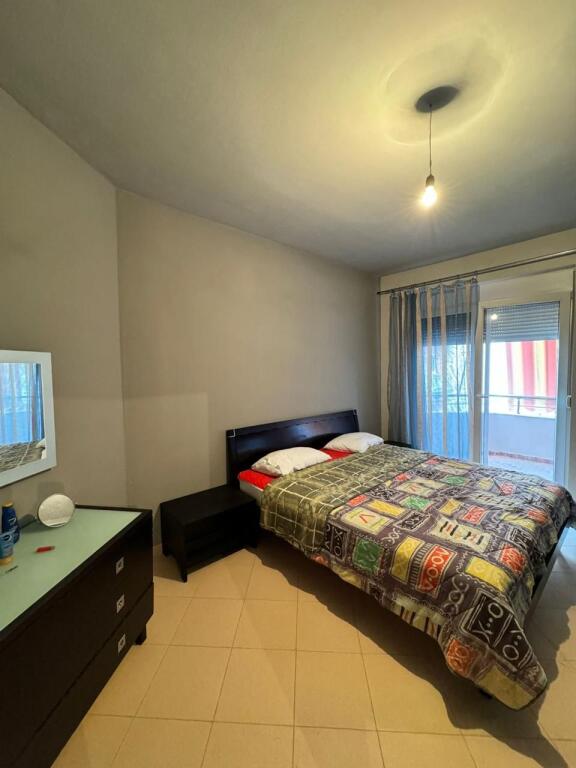1+1 apartment for sale near Lungomare, Vlore.