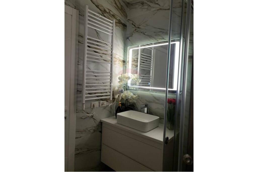 2+1 APARTMENT FOR SALE OASIS COMPLEX