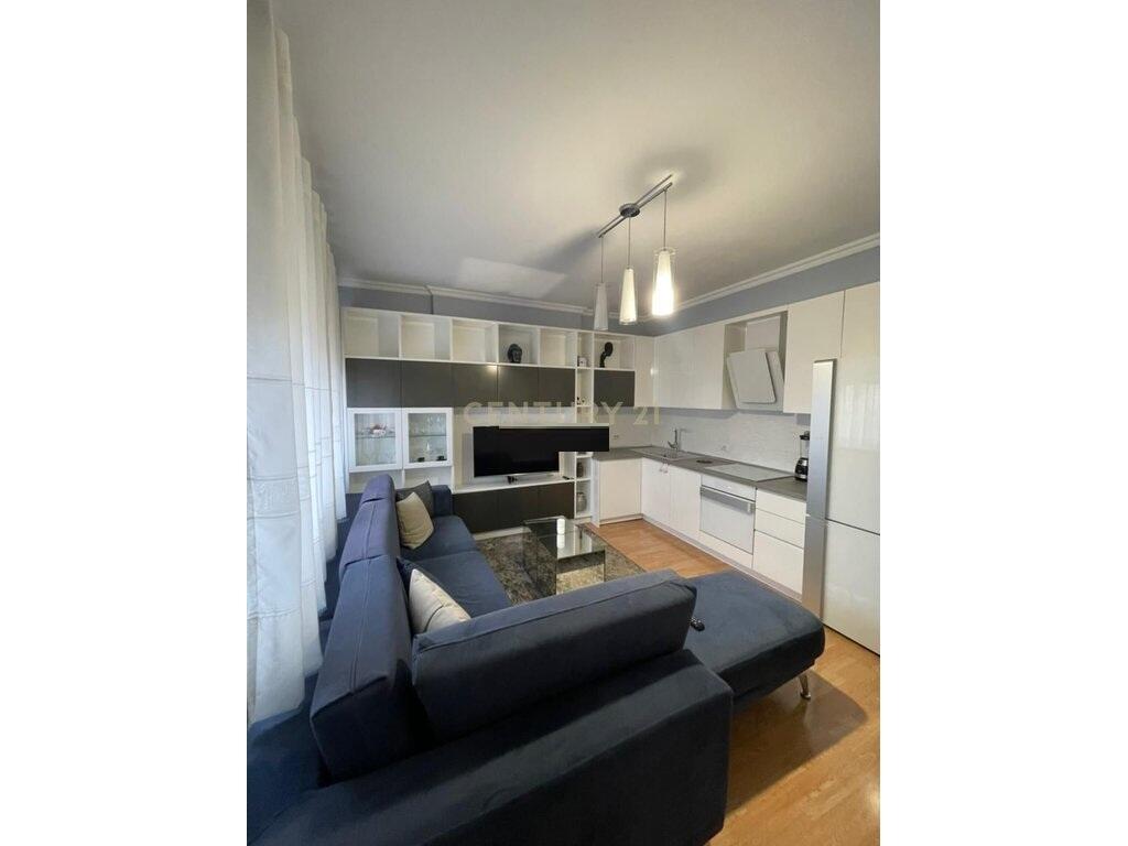 RR. ALI DEMI, WE ARE RENTING AN APARTMENT 1+1