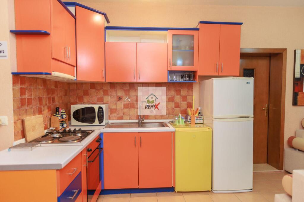 SHITET SUPER APARTAMENT 2+1+2 ME PAMJE DETI NE PLAZHIN GOLEMIT