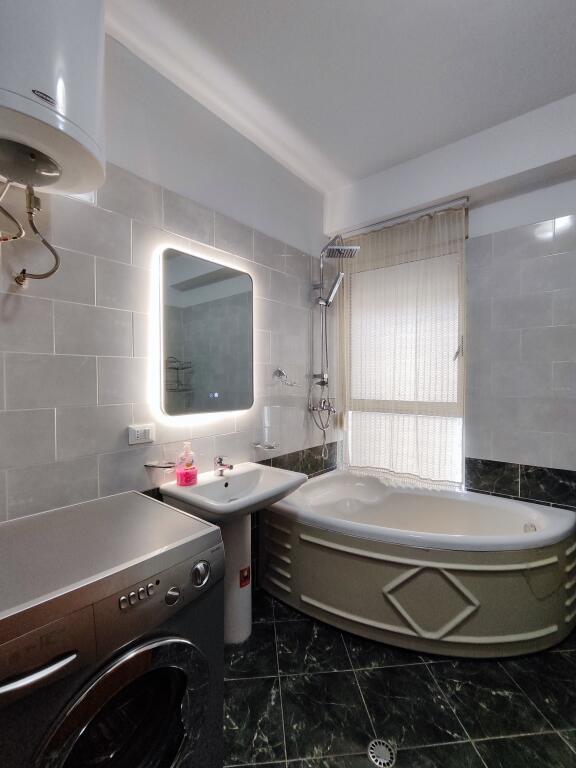 Apartament me qera Delijorgji