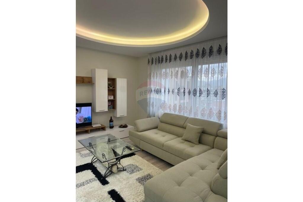 1+1 apartment for rent on Rruga e Kosovareve