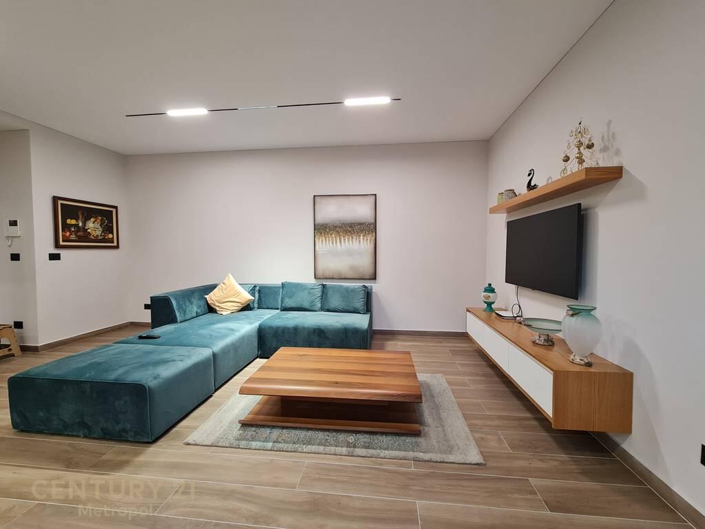 For sale 1+1 apartment + parking space in a private residence in Lunder, TEG