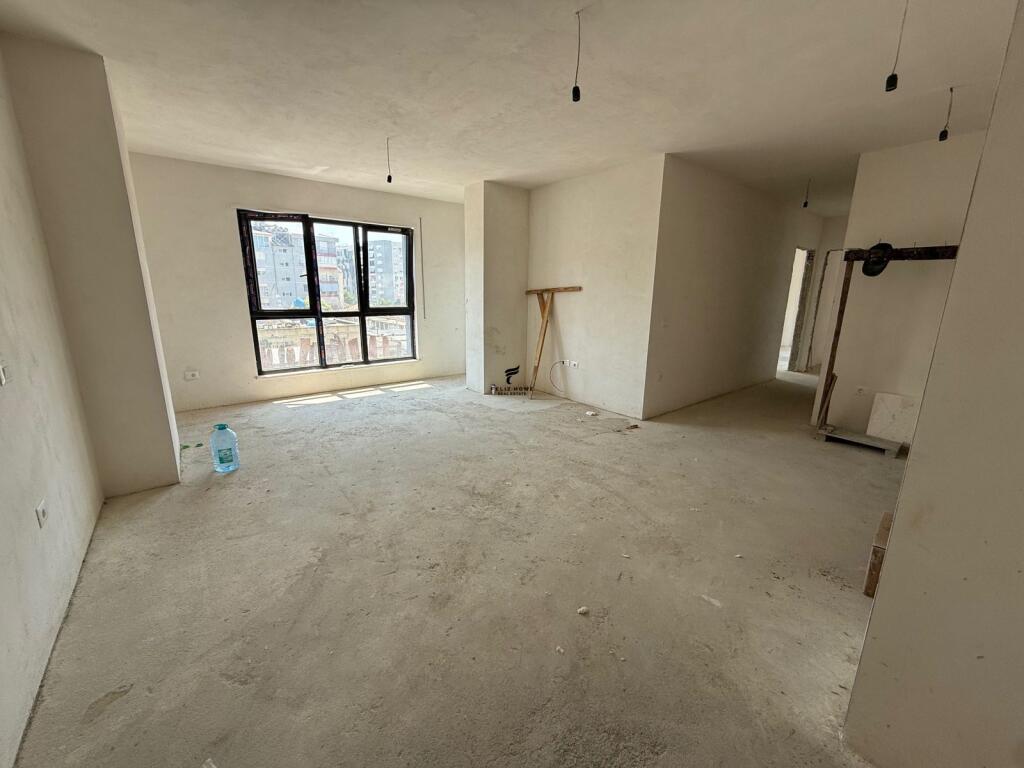 FOR SALE APARTMENT 2+1 DINAMO STADIUM