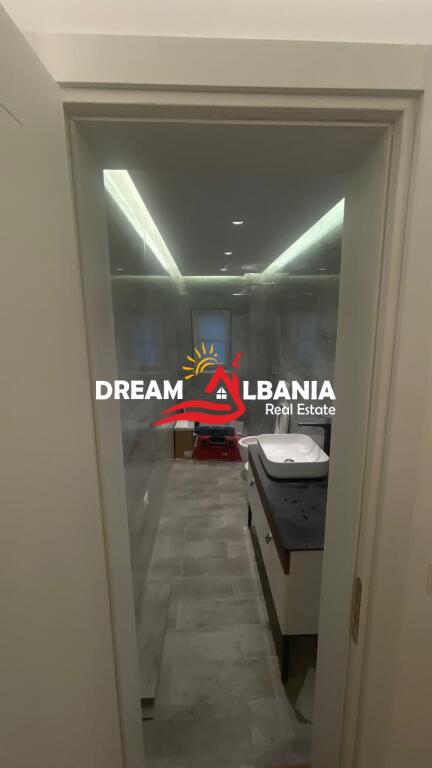 Business space for rent, near the Ballet School (ID 42611215)