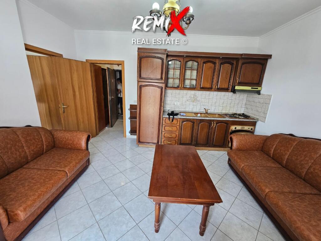 APARTAMENT PËR SHITJE 1+1 NË PLAZH, DURRËS