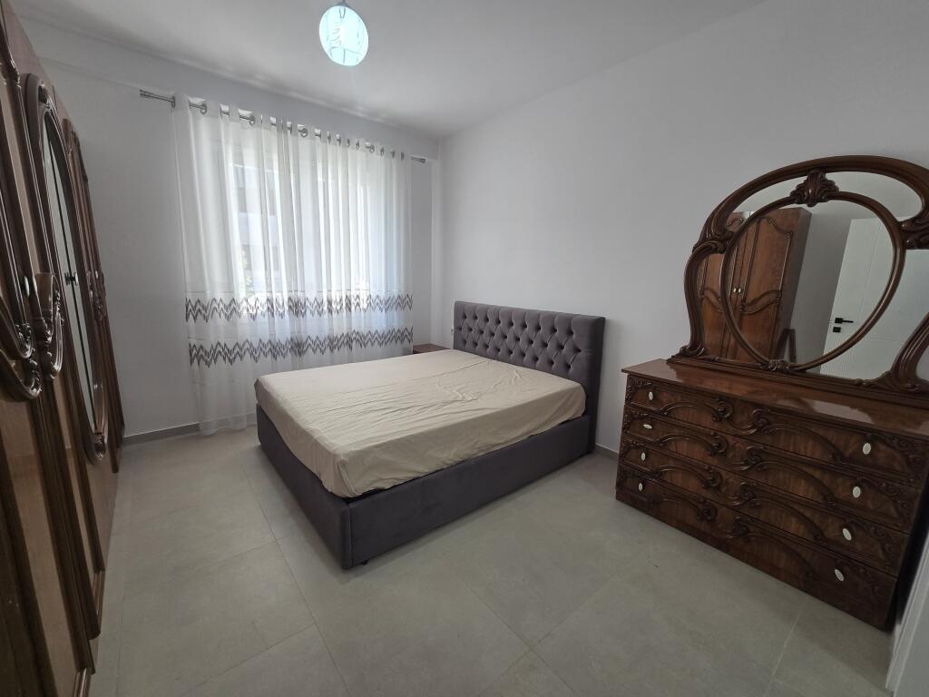 Apartament 2+1+2 me ballkon per qira, 5 Maji!