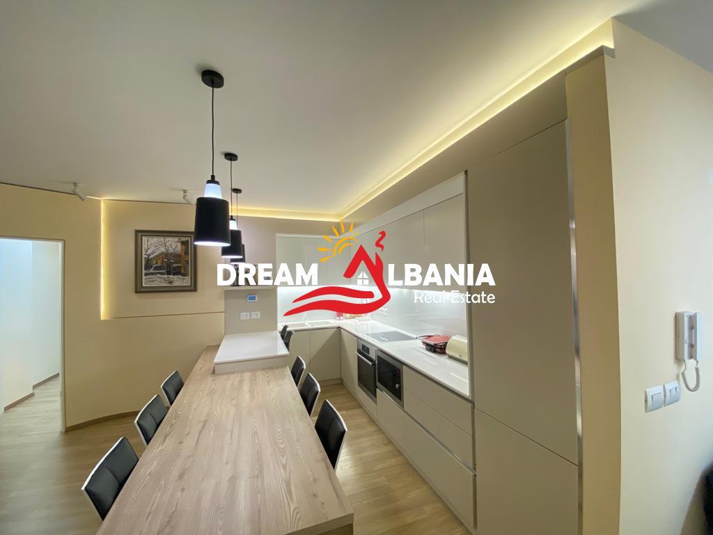 Shitet super apartament 2+1+2 ne fillim te Astirit (ID 41211735)