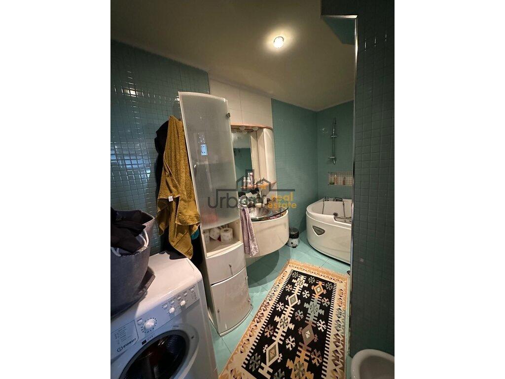 ESCLUSIVO, Duplex 2+1+2 in Affitto | Ish Ekspozita, Tirana – | 100 m²