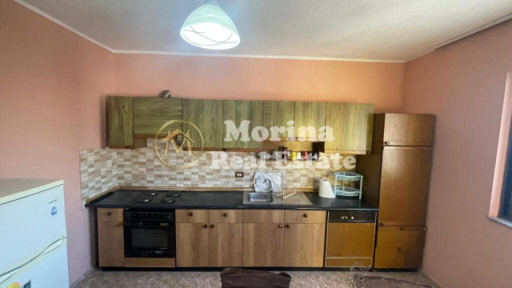 Rent, Entrance 2+1, 5 Maji