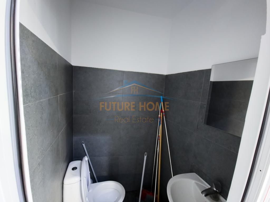 For sale, Business, Unaza e Re, Tirana