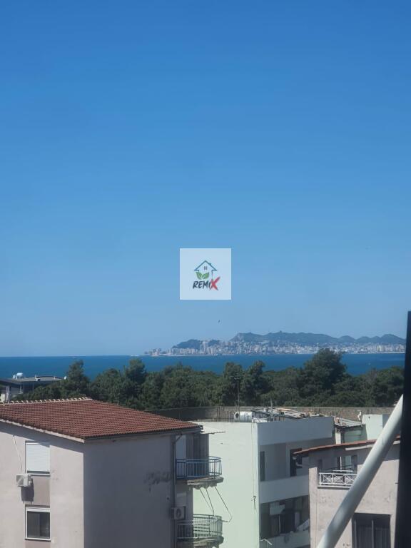 SHITET SUPER APARTAMENT 2+1+2 ME PAMJE DETI NE PLAZHIN GOLEMIT