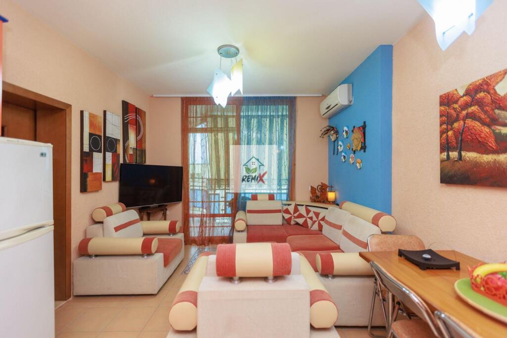 SHITET SUPER APARTAMENT 2+1+2 ME PAMJE DETI NE PLAZHIN GOLEMIT