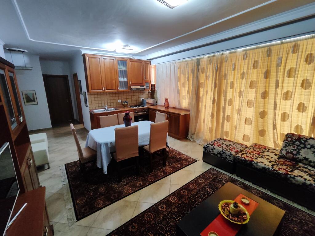 Apartament me qera Delijorgji