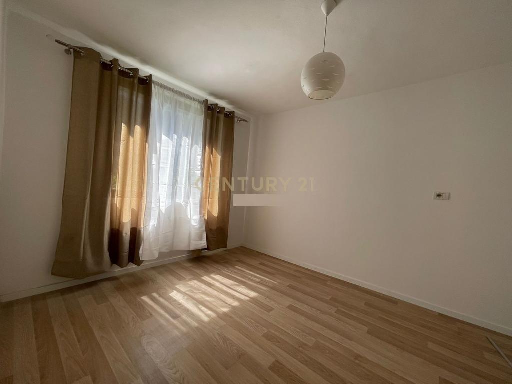 FOR SALE APARTMENT 1+1 IN KOMBINAT