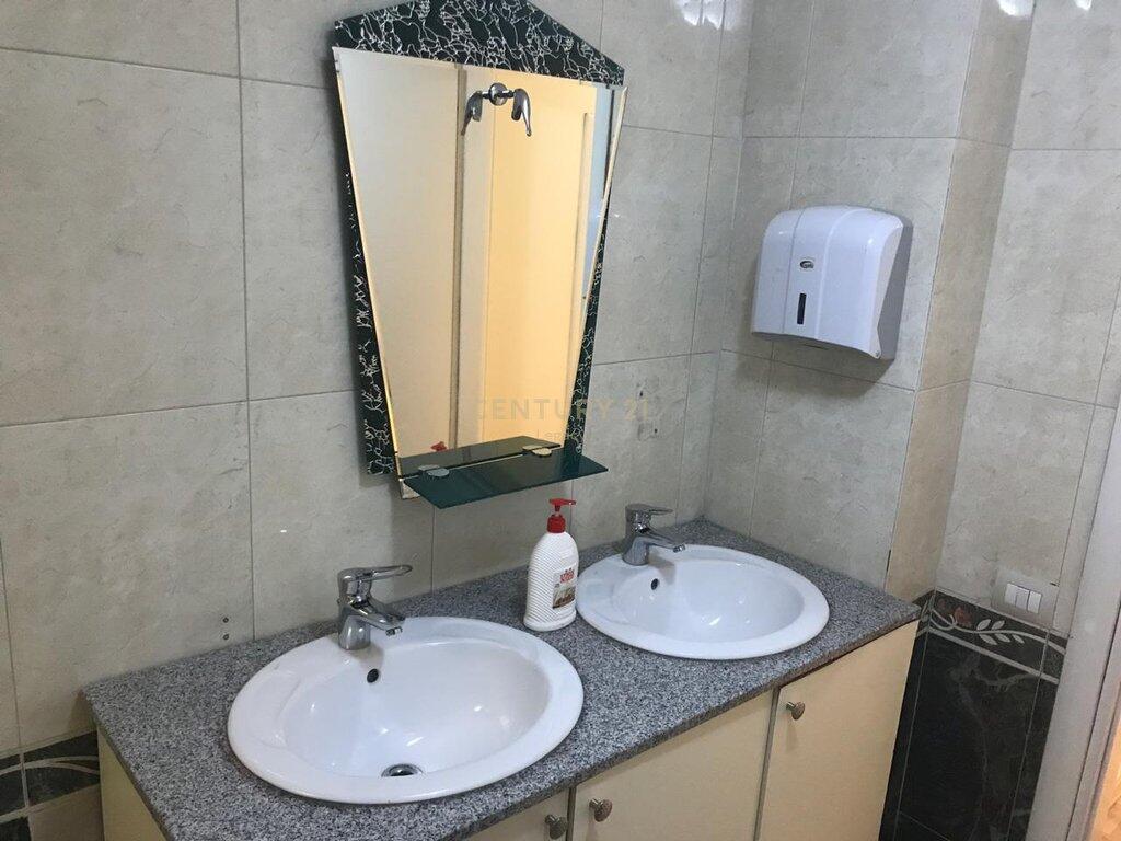 Office in the center at 9-Katëshet!