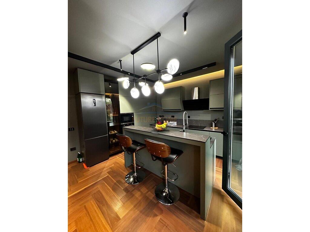 Sale, Apartment 3+1+3+4 Parking Spaces, Secret Garden Residence, TEG, Tirana.