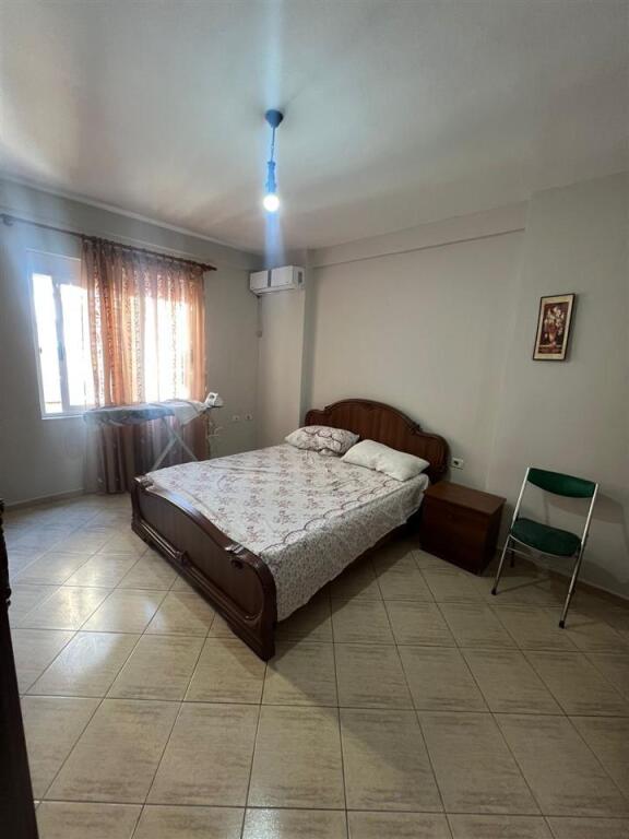 Shitet apartament 2+1+2 tek Eleonora, mbi qendren kristal