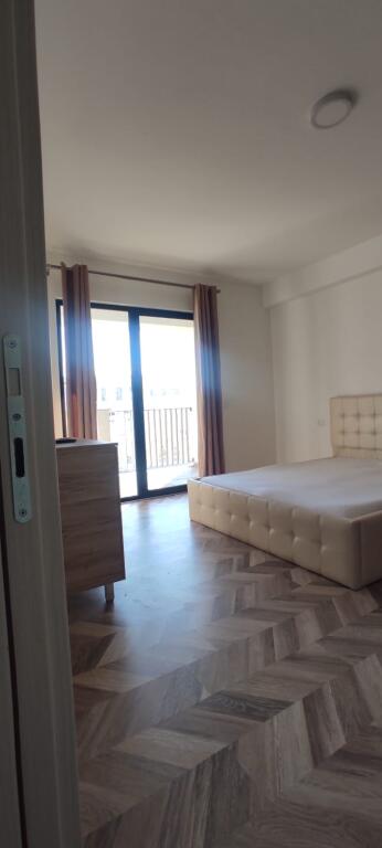 Apartment 2+1 for rent, at the end of 5 Maj street.