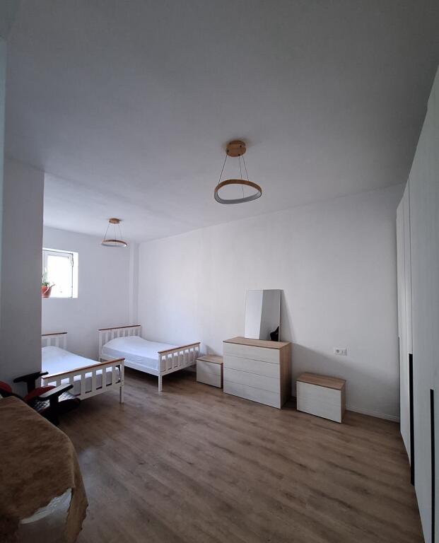 Apartment 1+1 for rent, Barrikadave street near Sami Frasheri Gymnasium