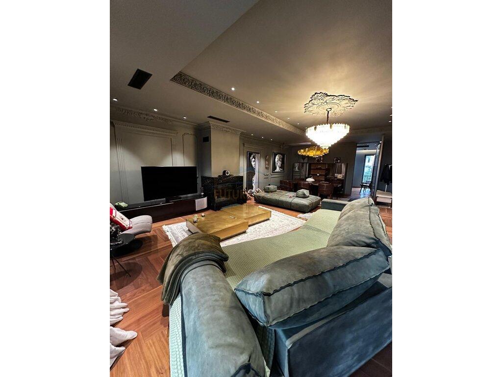 Sale, Apartment 3+1+3+4 Parking Spaces, Secret Garden Residence, TEG, Tirana.