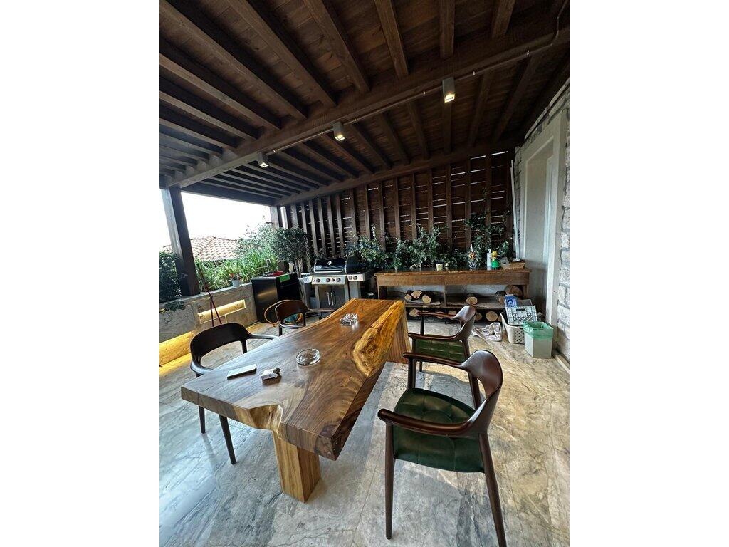 Sale, Apartment 3+1+3+4 Parking Spaces, Secret Garden Residence, TEG, Tirana.