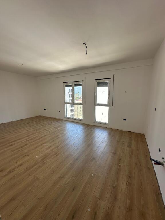 For sale 2+1+Balcony Kamez (Residential Inside the Month)