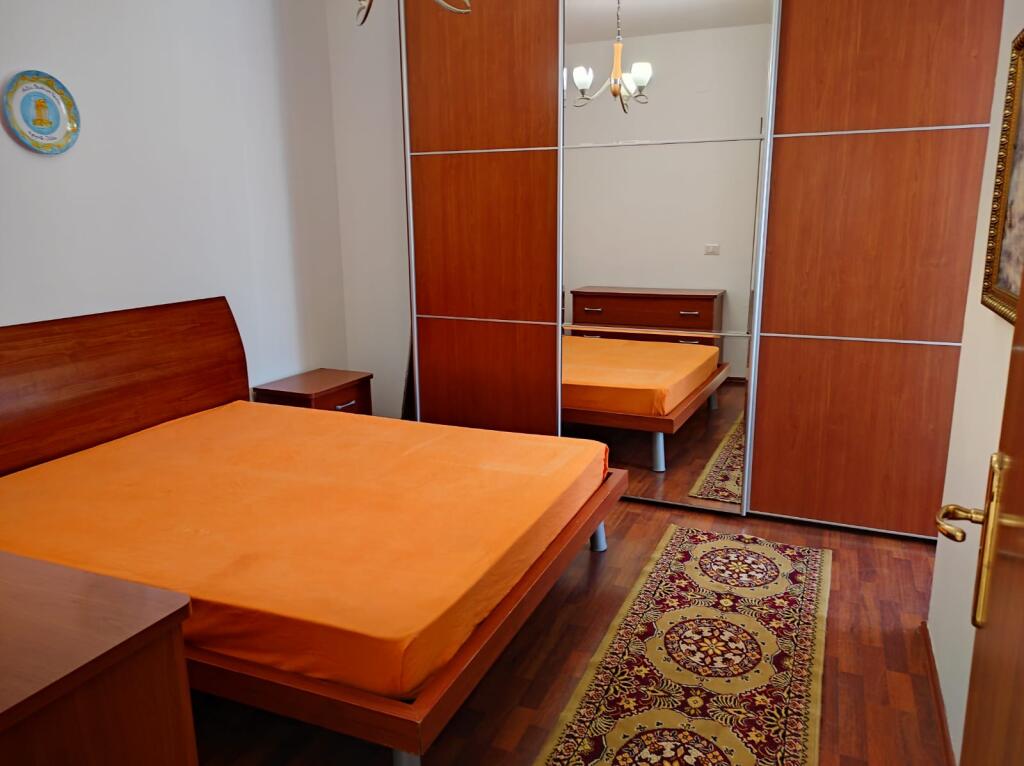 2+1 APARTMENT FOR RENT NEAR THE CENTER!