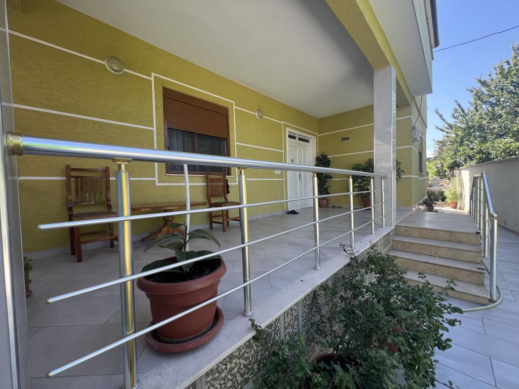 FOR SALE 2-STOREY HOUSE - LAPRAKE