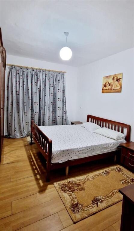 Jepet Me Qera Apartament 2+1+1 Ballkon