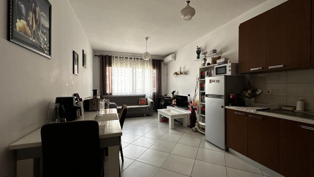Rent, 1+1 Apartment Astir, Furnished