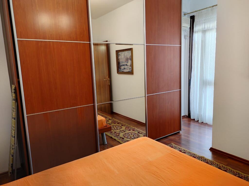 2+1 APARTMENT FOR RENT NEAR THE CENTER!