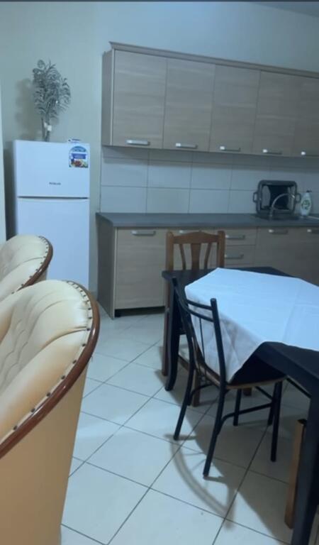 In Affitto Appartamento 2+1+1 Balcone