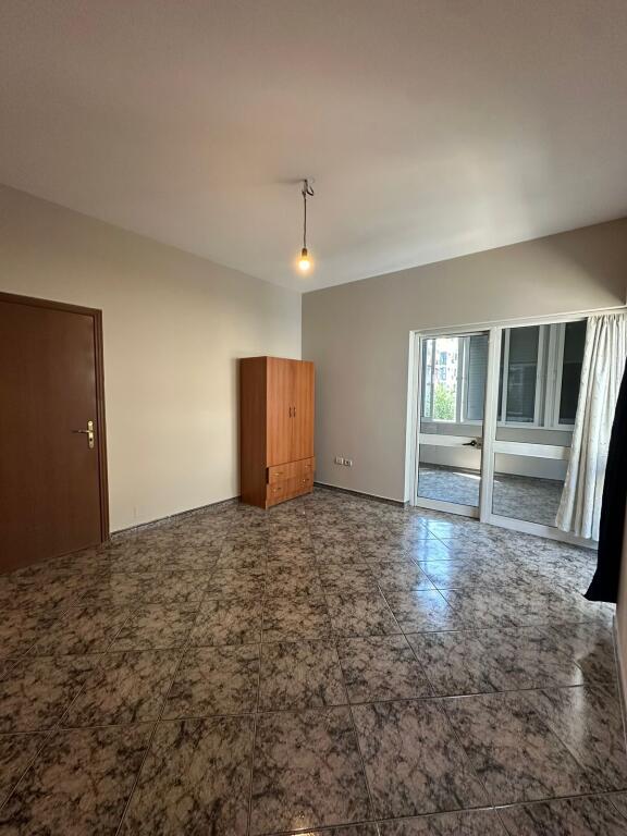 Appartamento in affitto in una casa privata, Kodra Diellit