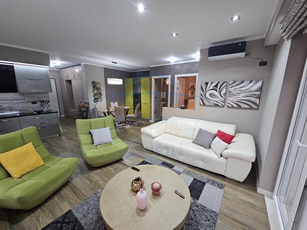 Qera, Apartament 3+1+Post Parkimi, Liqeni I Thatë, Tiranë.