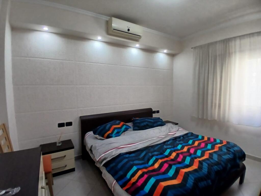 Jepet Me Qera Apartament 1+1+1 Ballkon