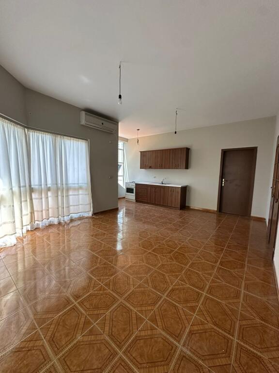 Appartamento in affitto in una casa privata, Kodra Diellit