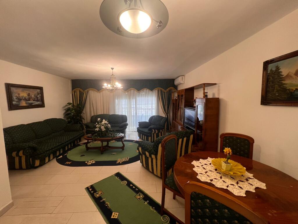 Boulevard Zogu 1 Apartment 1+1 for rent