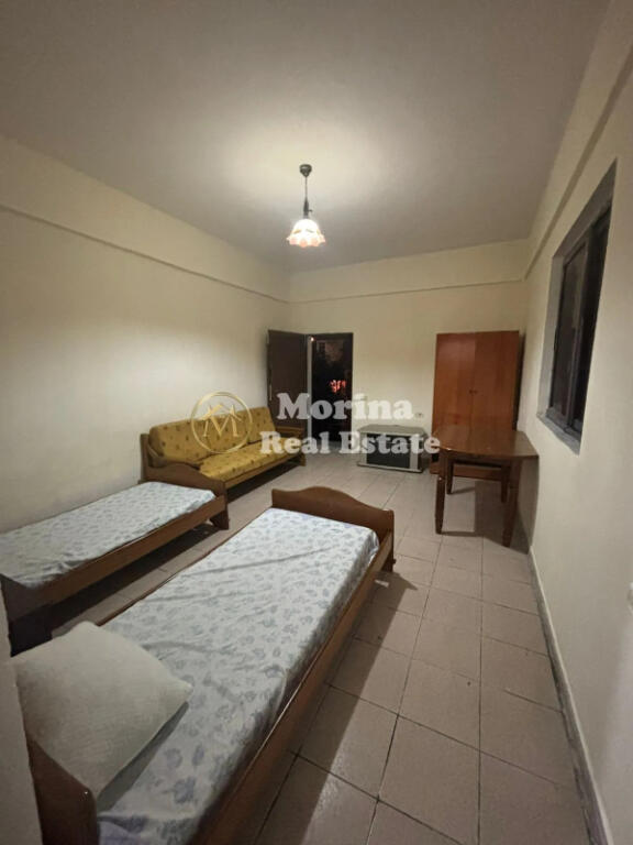Qera, Garsoniere, Apartament, 230 euro/muaj