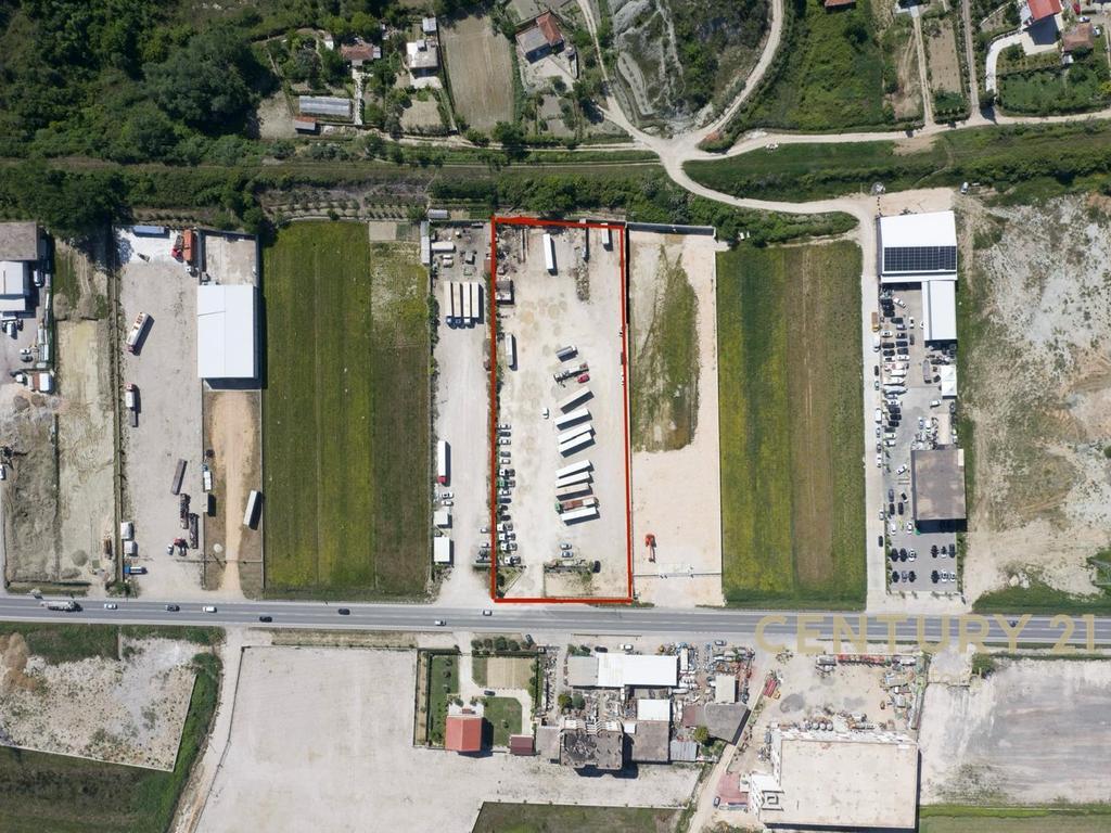 Land for rent near the Customs of Tirana
