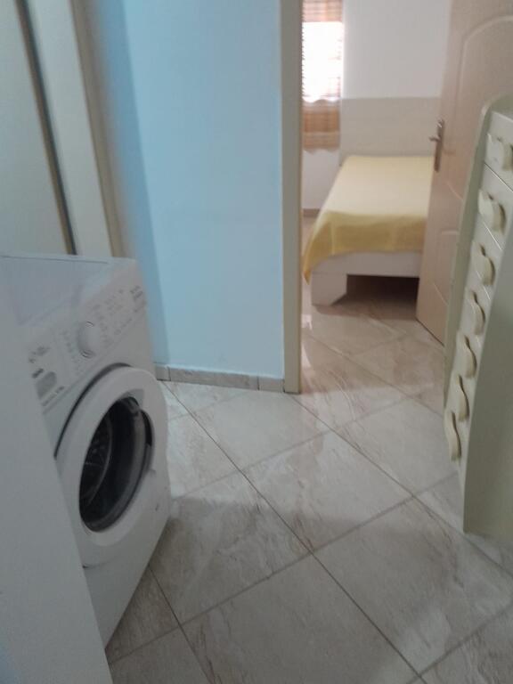 Apartment 1+1. Rruga 5 maji