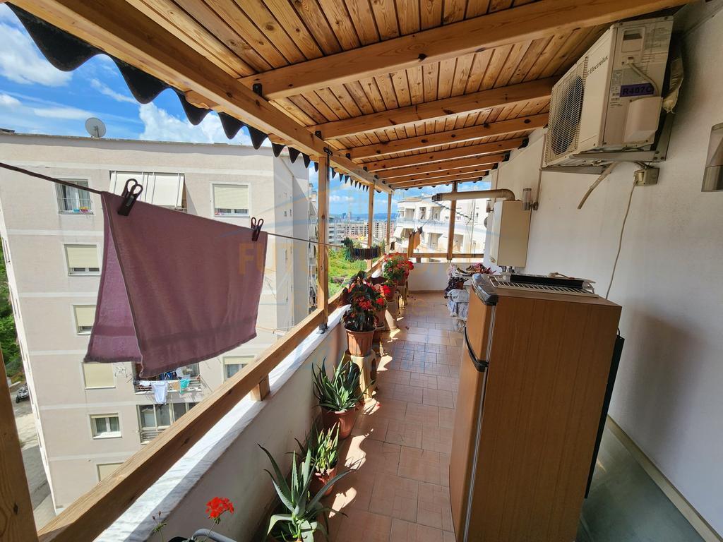 For sale, Penthouse 3+1+2, Fresku, Tirana.