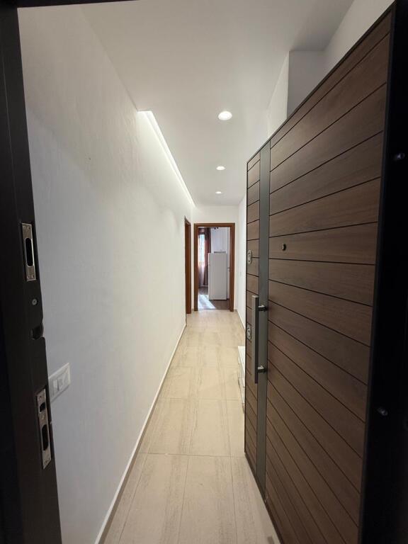 Apartment 1+1 for rent, Kodra e Diellit near Aldi market