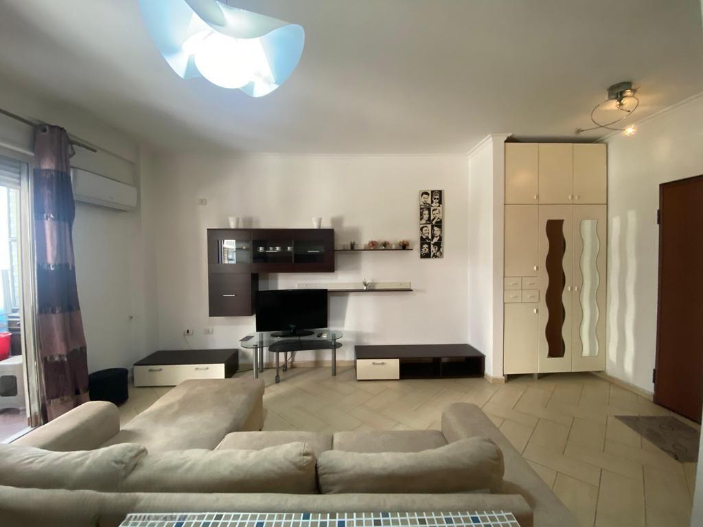 TEK KOMPLEKSI VIZION PLUS DON BOSKO, APARTAMENT 1+1 ME QIRA