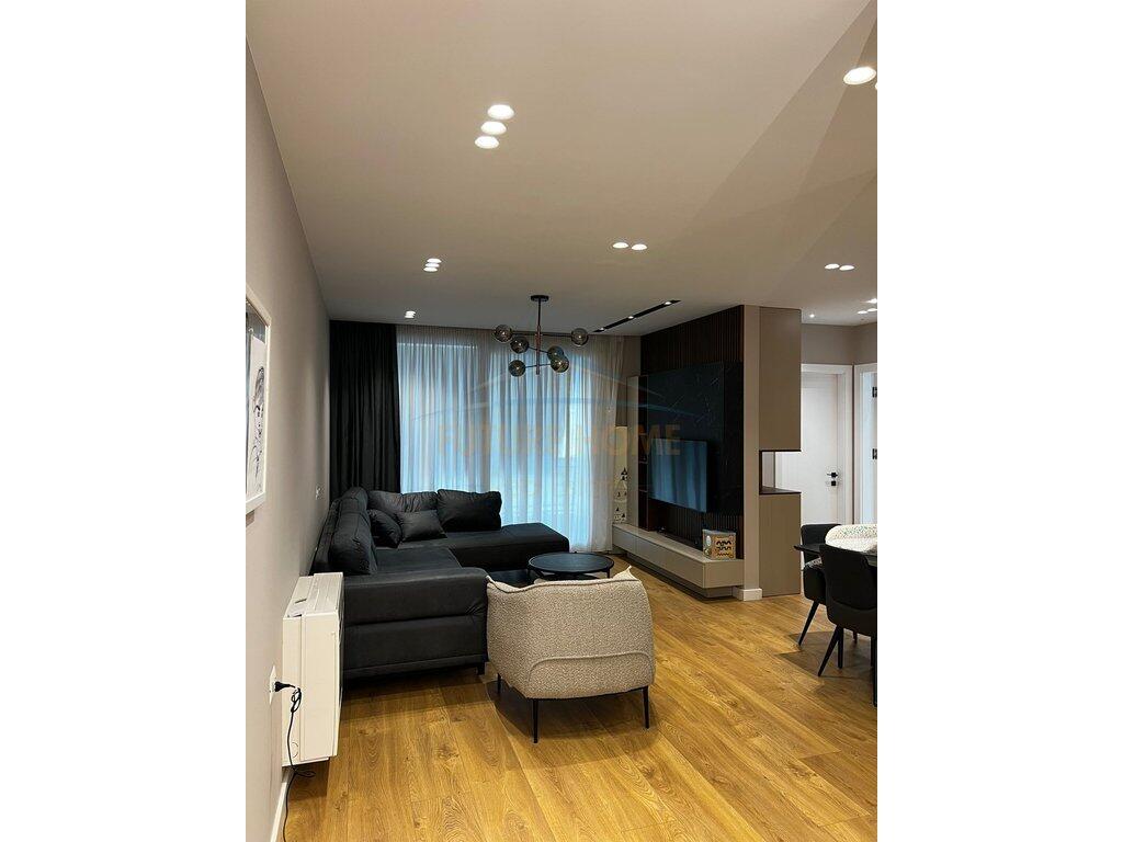 Shitet, Apartament 2+1, Fusha e Aviacionit