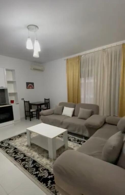 1+1 apartment for rent at the Botanical Garden