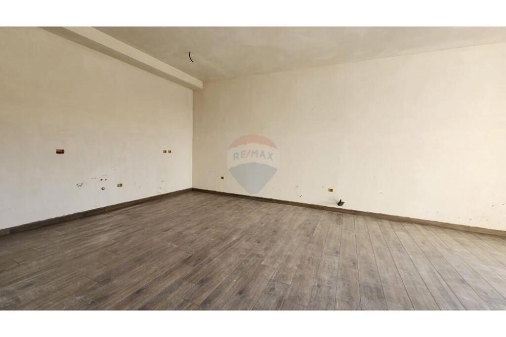 FOR SALE APARTMENT 3+1 AT SQUARE 21!